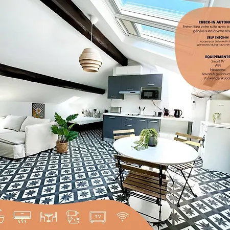 Suite Aveiro Champagne-au-Mont-d'Or Exterior photo