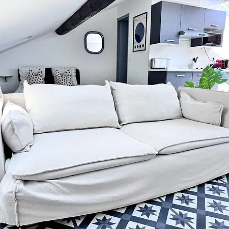 Suite Aveiro Champagne-au-Mont-d'Or Exterior photo